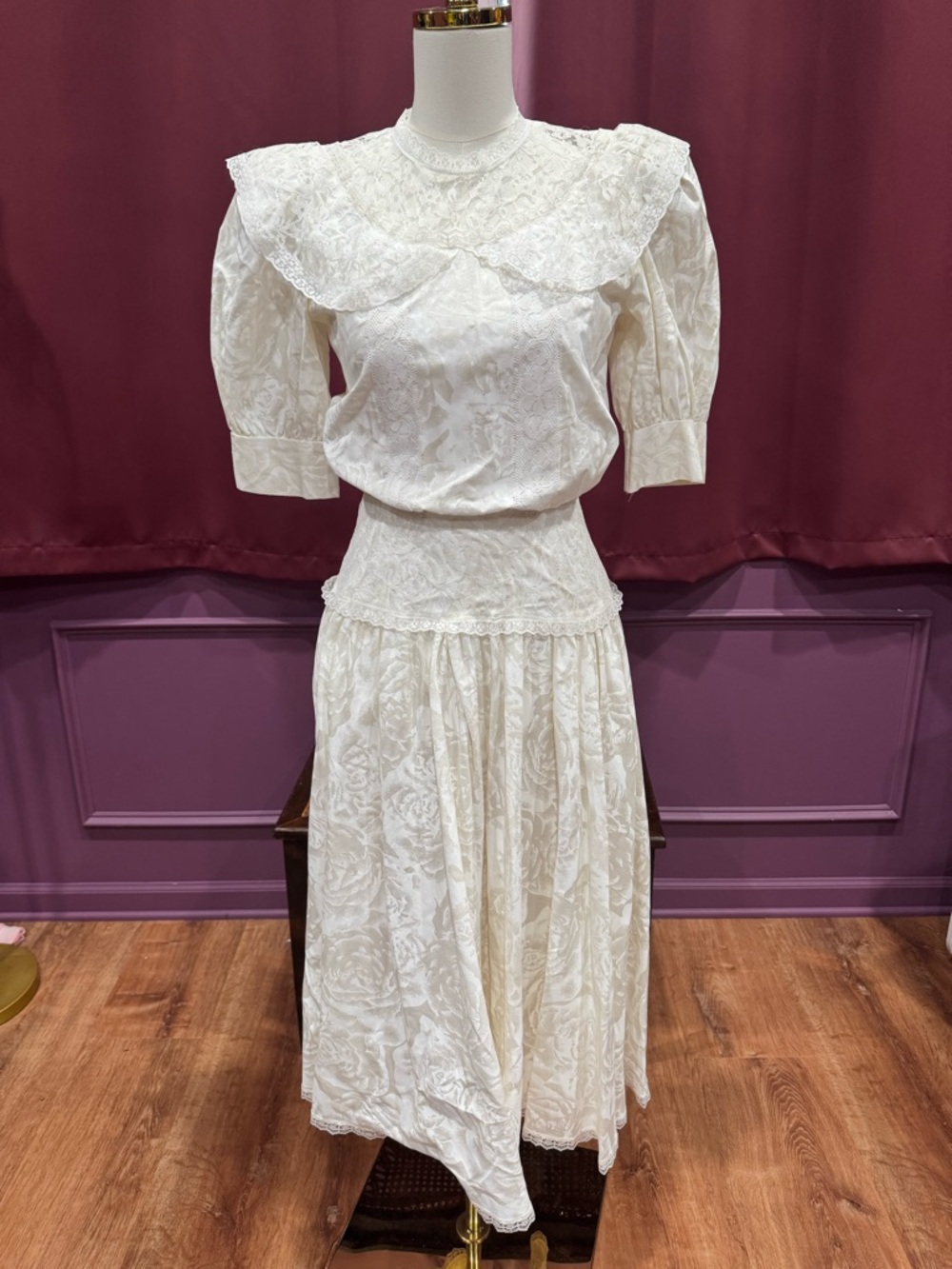 Vintage Ivory Rose Lace Midi Dress